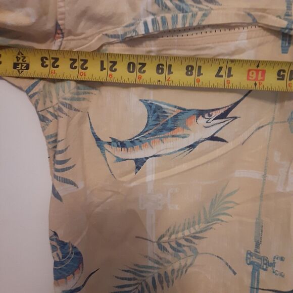 Reel Legends Adult Mens L Vented Floral Fish Print Short Sleeve Shirt Outdoor - Picture 8 of 9